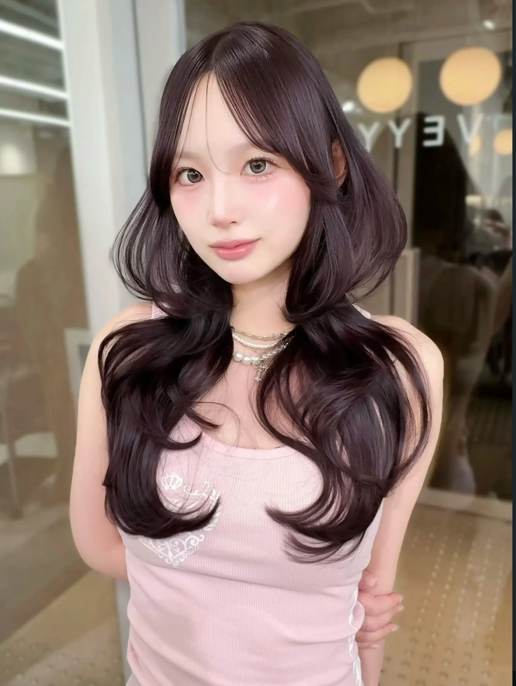 ⁡VEYY.栄アシスタントのAKANEです💖